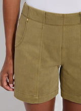 Load image into Gallery viewer, Stylish and versatile, the Lysse Amira Denim Short is a 6 -inch inseam denim short designed for both comfort and sophistication. Featuring Lyssé Fit 360° Smoothing, these shorts provide 4-way stretch for ease of movement while maintaining a flattering silhouette. The concealed patented waistband ensures a seamless look, while the denim fabric offers durability and softness.