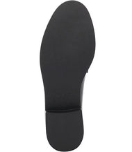 Load image into Gallery viewer, The houndstooth pattern, renowned for its classic black and white hues, lends a touch of elegance and versatility to these slip-on loafers. Ideal for elevating a business ensemble or complementing casual wear, these loafers are a superb addition to any wardrobe.