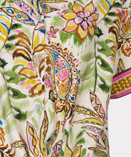 Load image into Gallery viewer, Close-up of a colorful jungle patterned short sleeve blouse.