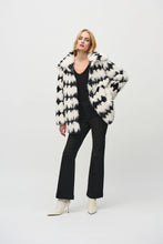 Load image into Gallery viewer, When you wear these fabulous denim pants, you will be noticed. The front leg is adorned with a shimmering and delicate rhinestone detail that adds an artistic touch to the classic flared design, bringing a hint of glamour to their vintage charm.