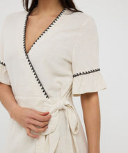 Load image into Gallery viewer, The EsQualo Fancy Contrast Stitch Linen Dress is a chic, breathable linen dress featuring elegant contrast stitching for a stylish touch. Available in Sand, this lightweight, effortless piece is perfect for warm-weather days. Designed for comfort and sophistication, it’s a must-have for a versatile, polished look.