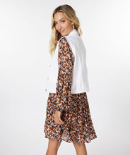 Load image into Gallery viewer, Meet the modern essential: this crisp off-white denim vest by EsQualo adds structure, style, and versatility to any summer look. With its clean tailoring and cropped silhouette, it’s the perfect piece to pop over sundresses, tanks, or tonal denim for a look that’s effortlessly elevated. Light, breezy, and endlessly chic—this gilet is your go-to for warm days and cool nights.