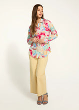 Load image into Gallery viewer, Our FDJ French Dressing classic long sleeve shirt provides the perfect pop of color for any spring wardrobe. In addition to vibrant shades, it also offers timeless style and comfort for all-day wear with its classic styling in a stretch poplin. The Gracie is the perfect style to pair with your favorite jeans or trousers.