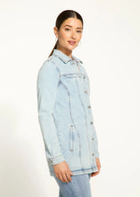 Load image into Gallery viewer, Effortlessly chic, this long denim jacket in a light wash, pairs perfectly with many of your favorite bottoms, including leggings, and can be worn buttoned or open for versatile style.