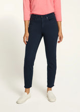 Load image into Gallery viewer, Our slim ankle jeans offer an effortless style and a flattering fit, perfect for wearing day-to-night. With a chic, modern edge, they are versatile and easy to wear.
