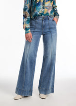 Load image into Gallery viewer, Final Sale Olivia Wide Leg Trouser Jean - FDJ French Dressing 2313843