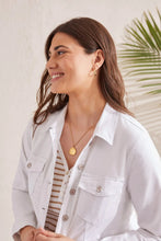Load image into Gallery viewer, A peplum design creates a waist-defining silhouette in this timeless denim jacket. We can't get enough of the stretch denim fabric, button-up shank closure, shirt collar neck that offers a structured look, opening sleeve cuffs, functional flap chest pockets, hidden side seam pockets, 28.5" length, and trendy raw hem.