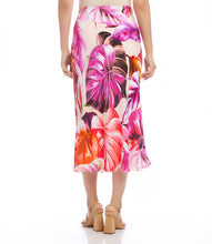 Load image into Gallery viewer, With a high waist and midi-length silhouette, this beautiful floral-patterned skirt has a bias-cut silhouette that drapes effortlessly on the body. Cupro woven fabric provides an incredibly soft feel against your skin and also boasts a natural sheen, giving the skirt a lustrous finish that exudes sophistication.