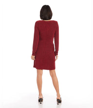 Load image into Gallery viewer, Crafted from a flexible and stretchy fabric enhanced with shimmering metallic threads, this dress seamlessly combines comfort and style. Ideal for formal events, it is sure to capture attention.