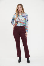 Load image into Gallery viewer, French Dressing's popular Peggy fit is now available in a deep brown hue. The bootcut silhouette is sleek and contemporary. A great color and fit that pairs beautifully with many of your favorite tops.