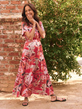 Load image into Gallery viewer, Flower power you can wear! Say hello to the dress of your dreams in our easy, flowy, breezy Daydream fabric that's mindfully made from partially recycled materials. The satin chiffon maxi silhouette flows and twirls with your every step with the split neck and side seam pockets lift the look and offer some everyday utility. Made to have a more relaxed, easy fit with fit and flared tiers and a touch of ruching at the center back seam.