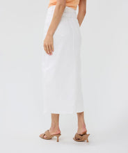 Load image into Gallery viewer, This versatile Off-White Denim Skirt Maxi Stretch by EsQualo is a trendsetter with a front slit, perfect for year-round wear. It transitions effortlessly from summer wedges to winter boots and is a timeless addition to any wardrobe.