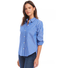 Load image into Gallery viewer, Enhance your style with this shirt designed with ruched sleeves, which you can adjust for a gathered look and tailored fit. This shirt's adaptability makes it perfect for pairing with jeans for a casual yet fashionable weekend outfit, or with your preferred trousers for a polished professional look.