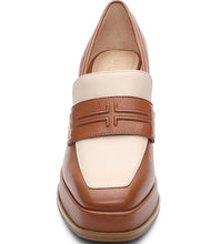 Load image into Gallery viewer, This versatile heeled loafer provides a modern update to a classic style. Effortlessly pair it with cropped trousers for an elegant ensemble, or choose a laid-back look with our fabulous range of denim.