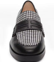 Load image into Gallery viewer, The houndstooth pattern, renowned for its classic black and white hues, lends a touch of elegance and versatility to these slip-on loafers. Ideal for elevating a business ensemble or complementing casual wear, these loafers are a superb addition to any wardrobe.
