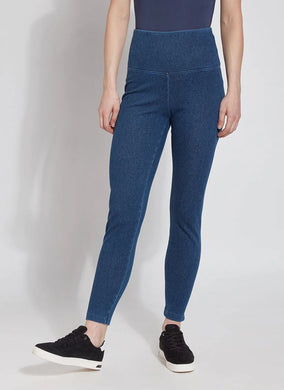 The ankle-length Denim Legging, crafted from 4-way-stretch Knit Denim, boasts a concealed patented waistband and a flattering, slimming silhouette. It's no surprise that these denim leggings are some of Lysse's bestsellers.