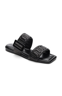These fabulous black sandals boast a combination of style and function, with detailed quilted stitching that enhances your everyday sandal. The contemporary square toe design adds a sense of refinement. 