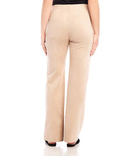 Load image into Gallery viewer, These faux suede pants are the ideal balance of style and comfort. The smooth material offers lasting comfort, while the faux suede adds a touch of sophistication to your outfit. Enhance your wardrobe with these versatile and luxurious pants.
