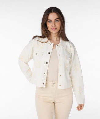 One of our favorites, this jacket has a contemporary design with a boxy cut, adorned with feminine flowers. Its stretchy quality ensures comfortable wear.