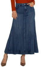 Load image into Gallery viewer, Our Mermaid Maxi Skirt features five pockets and is crafted from premium, soft, stretchable denim that conforms to your movements, guaranteeing comfort, style, and an impeccable fit throughout the day!
