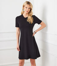Load image into Gallery viewer, This A-Line dress flatters your figure with its elegant shape. You can easily switch from a relaxed to a sophisticated look by changing your accessories and shoes. Pair it with sneakers for a laid-back daytime outfit or with heels and jewelry for a glamorous evening ensemble.
