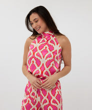 Load image into Gallery viewer, The EsQualo Tirsa Top Halter Disco Spark is a dazzling statement piece designed for effortless elegance and modern flair. Featuring a halter neckline and a vibrant print, this top offers a chic and sophisticated silhouette, perfect for both casual and dressy occasions. Pairs effortlessly with tailored pants, skirts, or denim for a stylish look.
