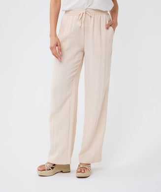 Supple crepe trousers with a drawstring closure and straight legs offer both comfort and style. Ideal for year-round wear, these trousers are suitable for any occasion.