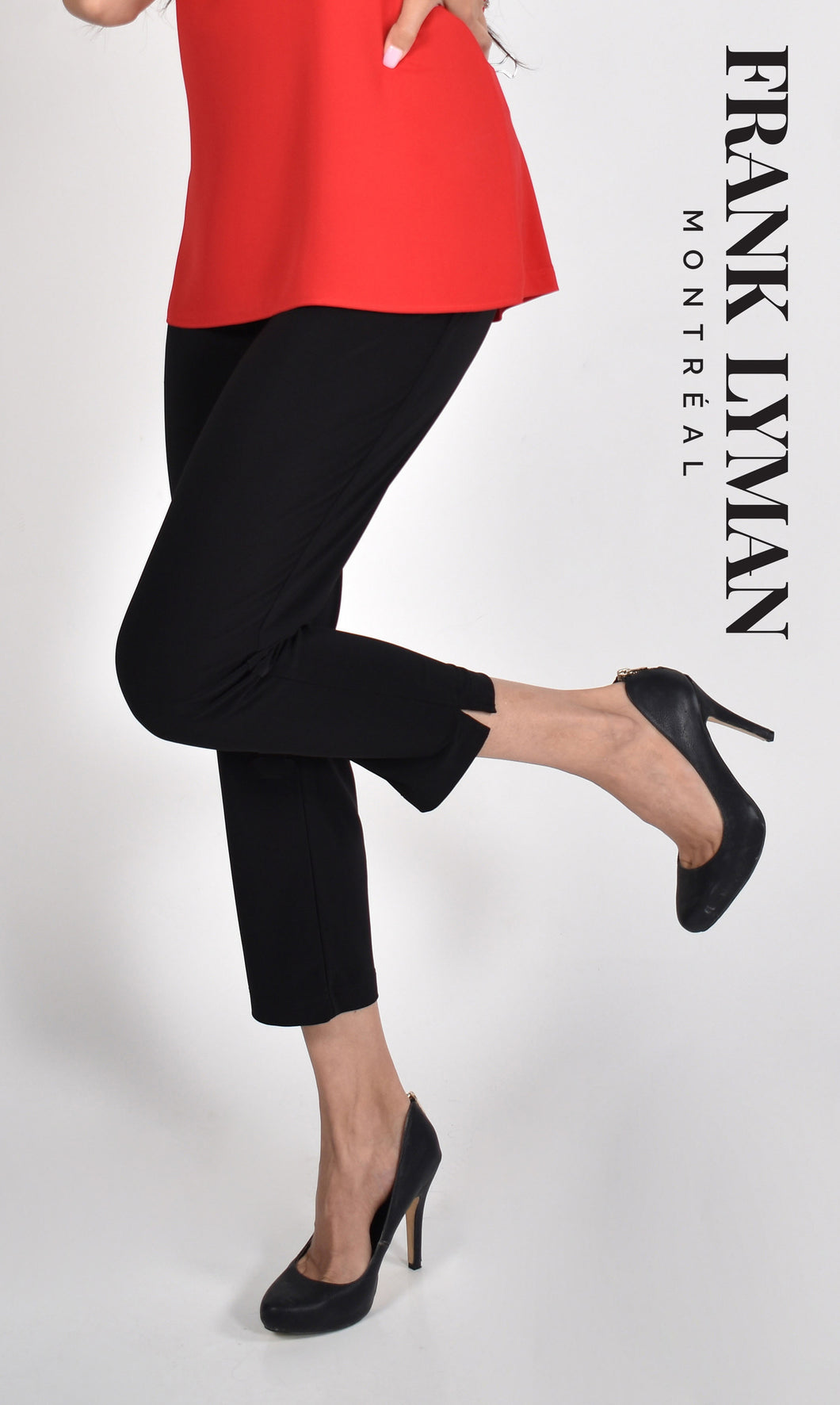 Our Frank Lyman Sophie capris are the perfect addition to any wardrobe.  An oh-so-soft knit creates a comfortable capri while the side slits create an edge.  A classic black capri, it effortlessly goes with almost everything in your closet.
