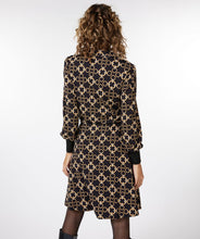 Load image into Gallery viewer, FINAL SALE CELINA CHAIN PRINT RIBBED SPARKLE CUFF DRESS - ESQUALO

