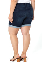 Load image into Gallery viewer, Our Corine Walking Short gets rave reviews and once you put them on, you&#39;ll see why! A mid-rise, this wonderful walking short has comfort stretch making it a short that is comfortable to wear all day long.  In addition, the Corine has an ideal length with rolled cuff styling and vintage like quantities.  This is a must have style for your summer adventures!
