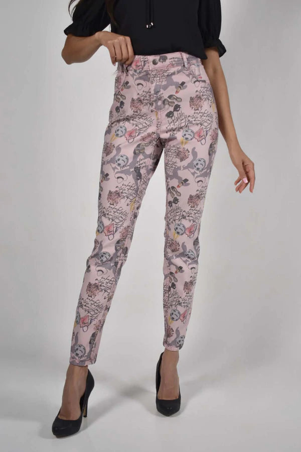 A jean that provides you a two in one look is so in style! One day you may just feel like wearing our Rachel jean by Frank Lyman in the pink color.  The next week you may feel like changing up the look and reversing the jean to wear with the fun print on the other side. 