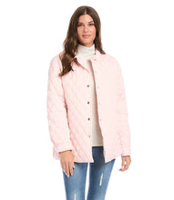 Load image into Gallery viewer, We adore our Quin Quilted Shirt Jacket in a soft pink color called rose.  Diamond quilting brings plush comfort and warmth to this polished jacket; a perfect jacket to transition into spring. You&#39;ll fall in love with this jacket at first sight!
